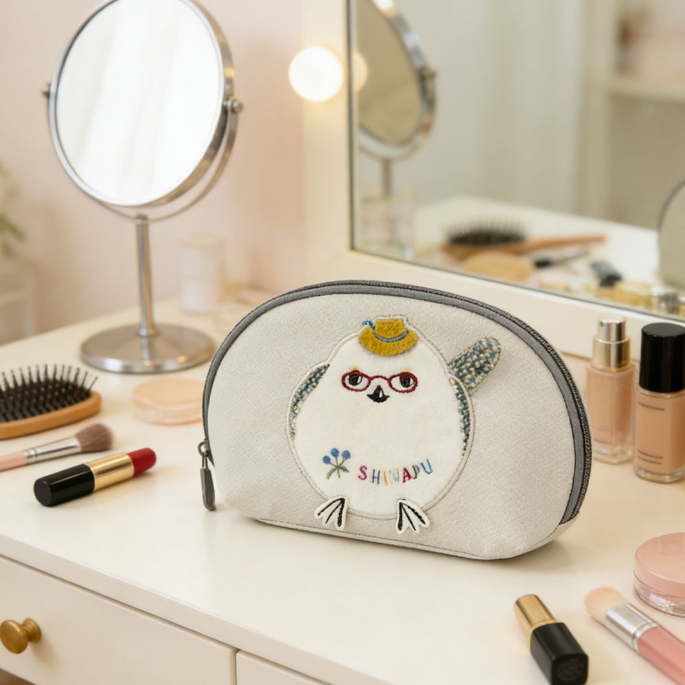 化妆包 化妆袋 收纳包 化妆化妆包 旅行包 内口袋附带 隔断收纳 立体刺绣 便携 化妆收纳 小物件收纳 可爱 礼物 赠品  9048