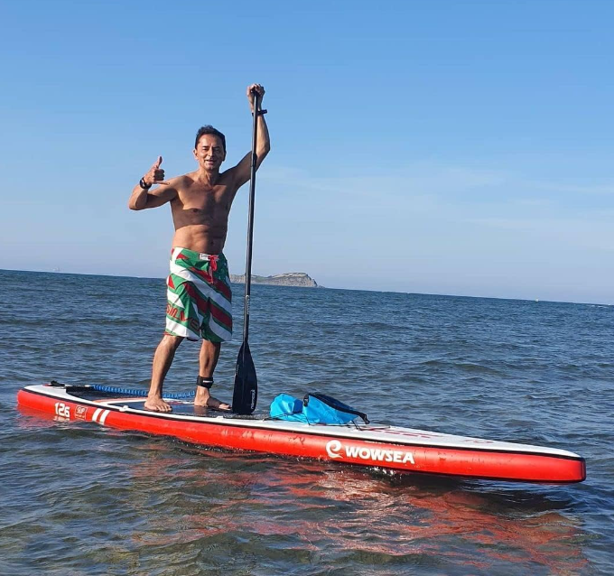 競技 インフレータブル スタンドアップパドルボード 12.6'(380cm)×29"(74cm)×6"(15cm) 安定性 競技用SUPボード ヨガ 釣り 海 夏
